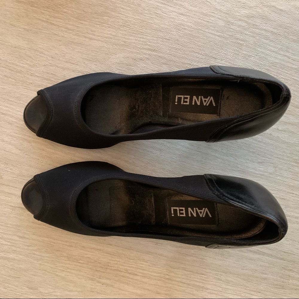 Black Vaneli peep toe heels